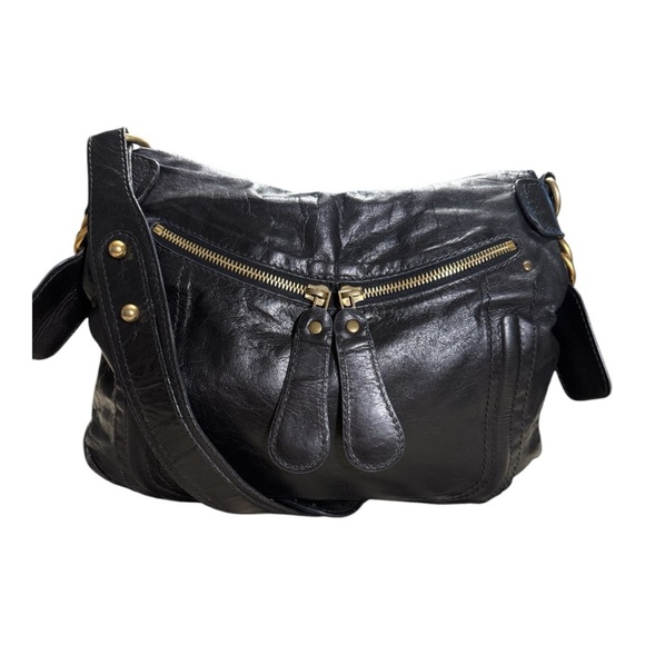 Chloe Shoulder Bag - Picture 2 of 13